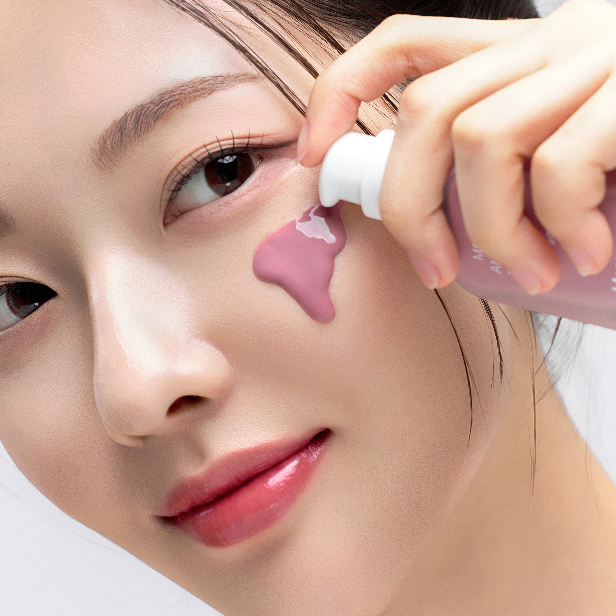 Moist Ampoule Blusher 04 Lavender Flush 20ml