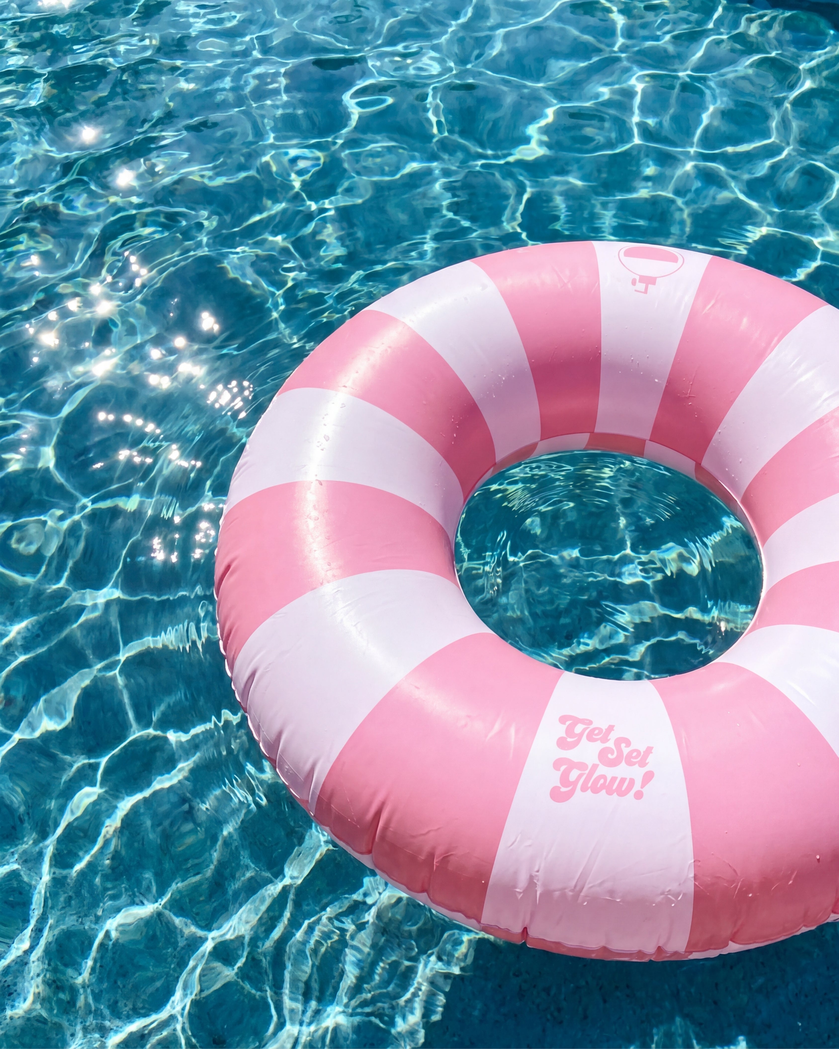 The GLOWiD Floatie Gift